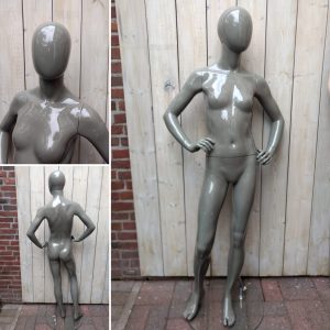 KE30 abstract girl mannequin 148 cm high gloss green/gray