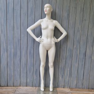RD35 Adel Rootstein mannequin Memfizz Lindsey B collection LB4