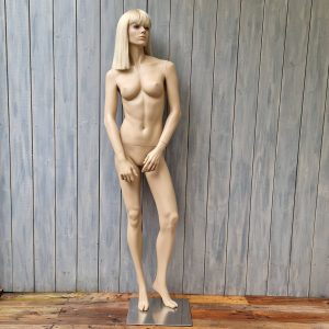 DE41 lady mannequin Hans Boodt mannequins